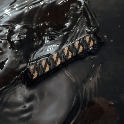 Holzkern Askja Herren Armbanduhr • Echtes Blatt Zifferblatt • Zebranoholz & Edelstahl, Bild 8