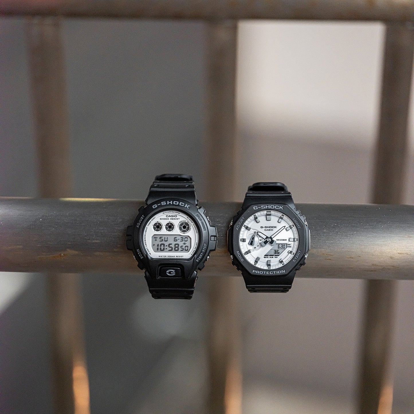 Casio G-SHOCK GA-2100WD-1AER Herrenuhr • Monochromatisches Design • Carbon Core Guard, Bild 7