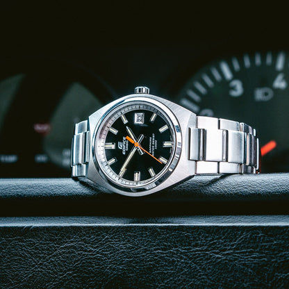 Casio Edifice Herrenarmbanduhr mit Stahlband, schwarzem Zifferblatt und Datumsfenster
