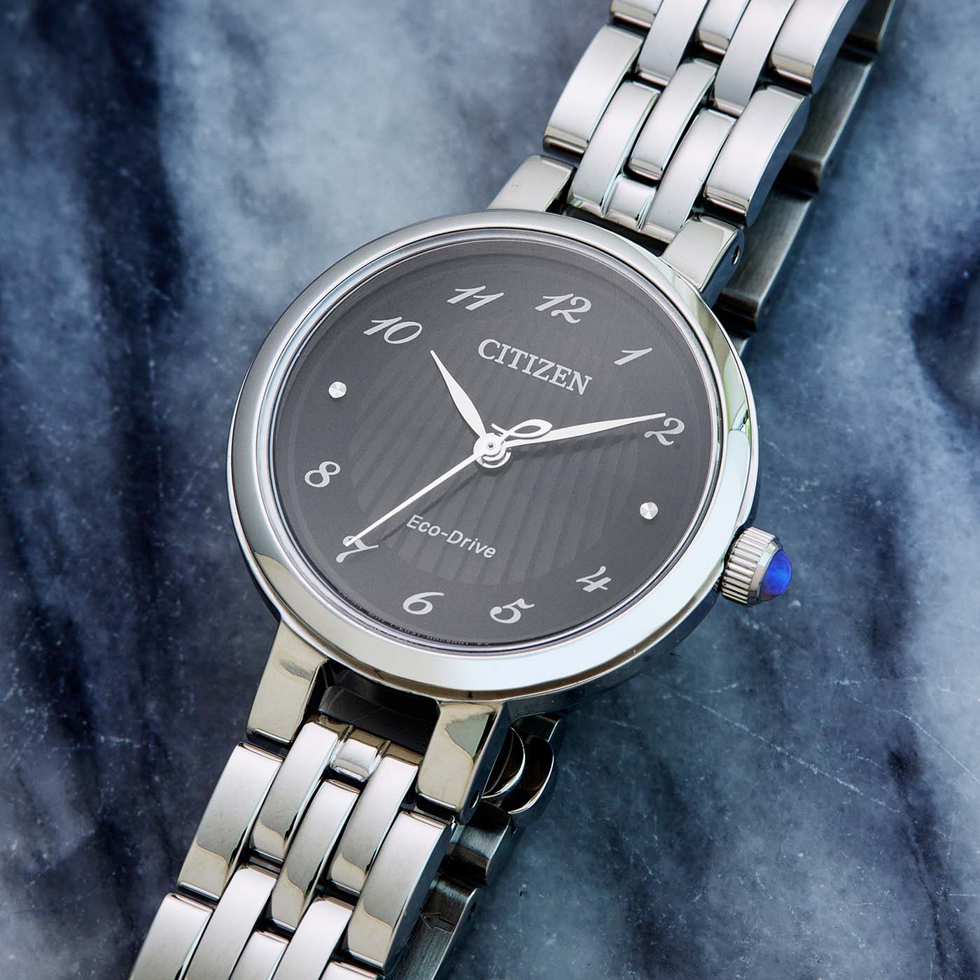 Citizen L-Line EM0990-81E Damenuhr Schwarz • Eco-Drive Saphirglas • Edelstahlarmband, Bild 7