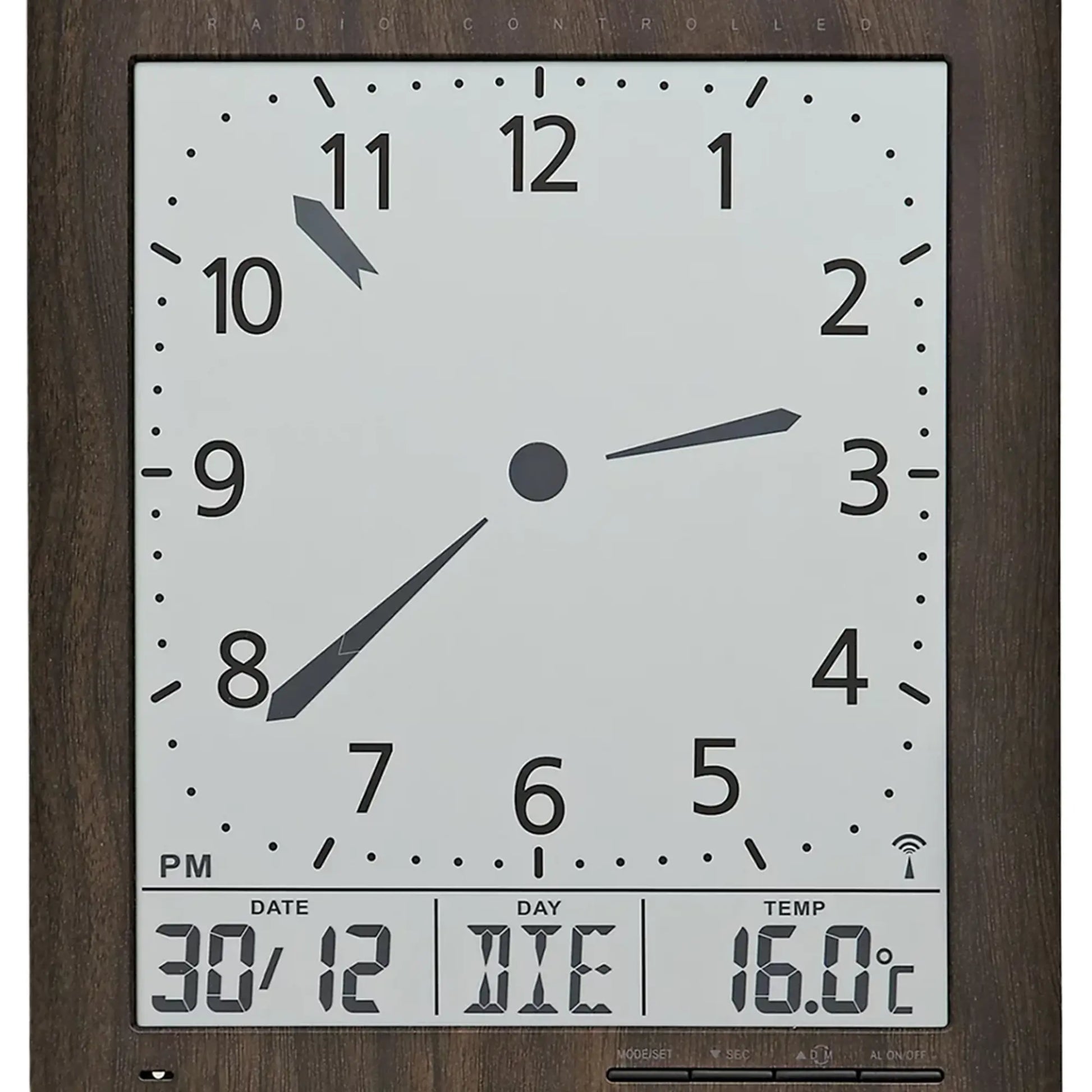 Wanduhr mit Holzrahmen, analoge Zeiger und Display für Datum, Wochentag und 16,0 °C