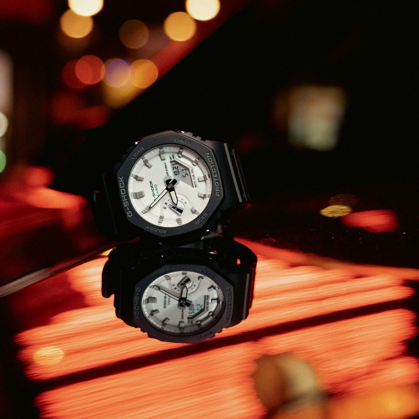 Casio G-SHOCK GA-2100WD-1AER Herrenuhr • Monochromatisches Design • Carbon Core Guard, Bild 6