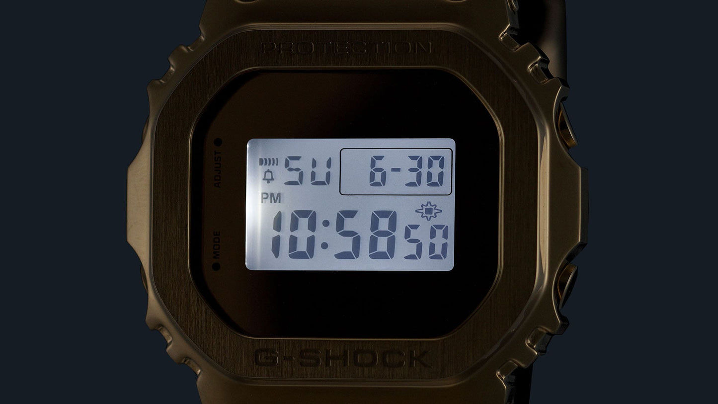 Casio GM-5600YMG-9ER G-Shock Armbanduhr Goldfarben • Metalllünette aus Edelstahl • Wasserdicht bis 20 bar, Bild 8