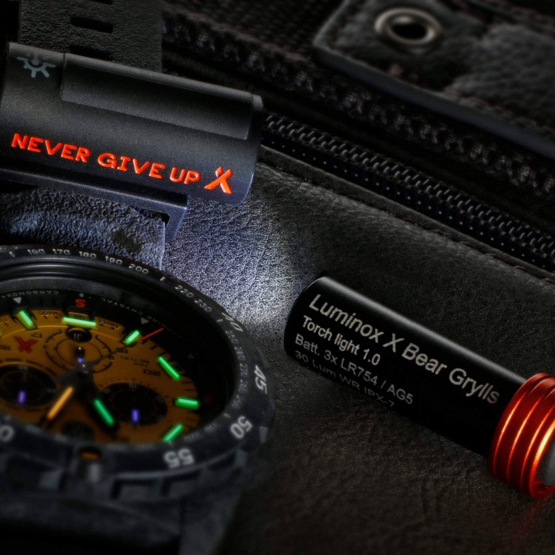 Luminox JAC.LTORCH24 Flash Torch Zubehör • Aluminium-Gehäuse • Für 24-mm-Armbänder, Bild 2