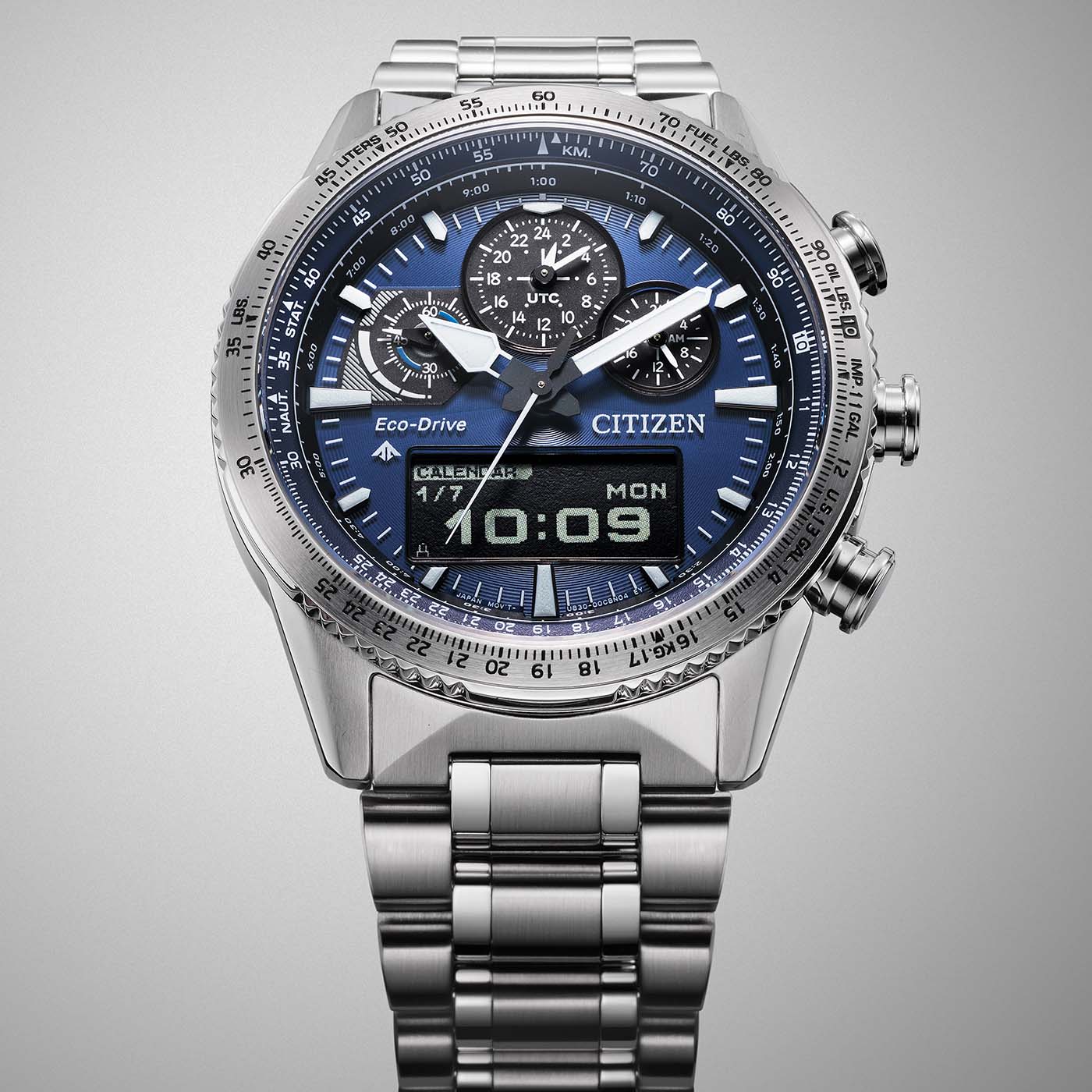 Citizen Promaster Sky JV2000-51L Herrenuhr • Eco-Drive Saphirglas • Pilot Chronograph, Bild 4