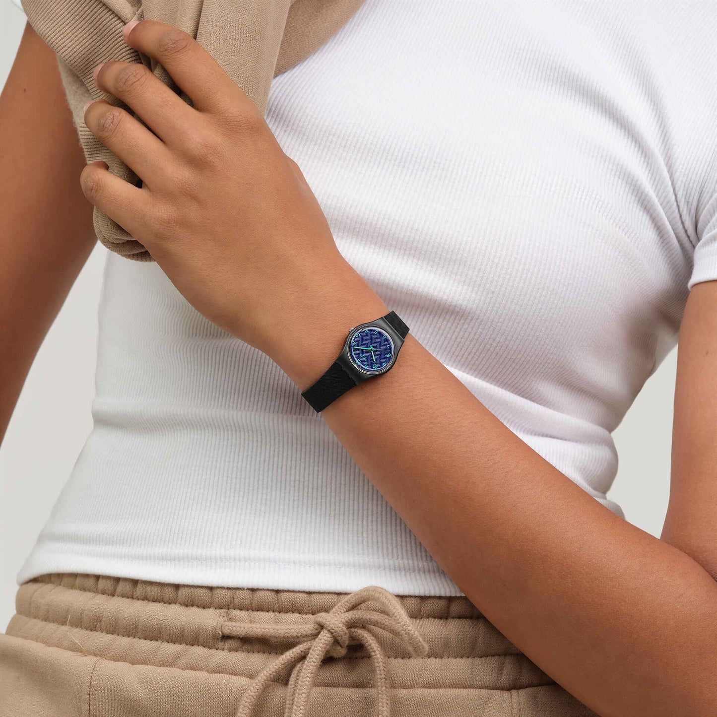 Swatch Originals LB188 Grace in Time Damenuhr • Quarzwerk • Kleines 25mm Gehäuse, Bild 2