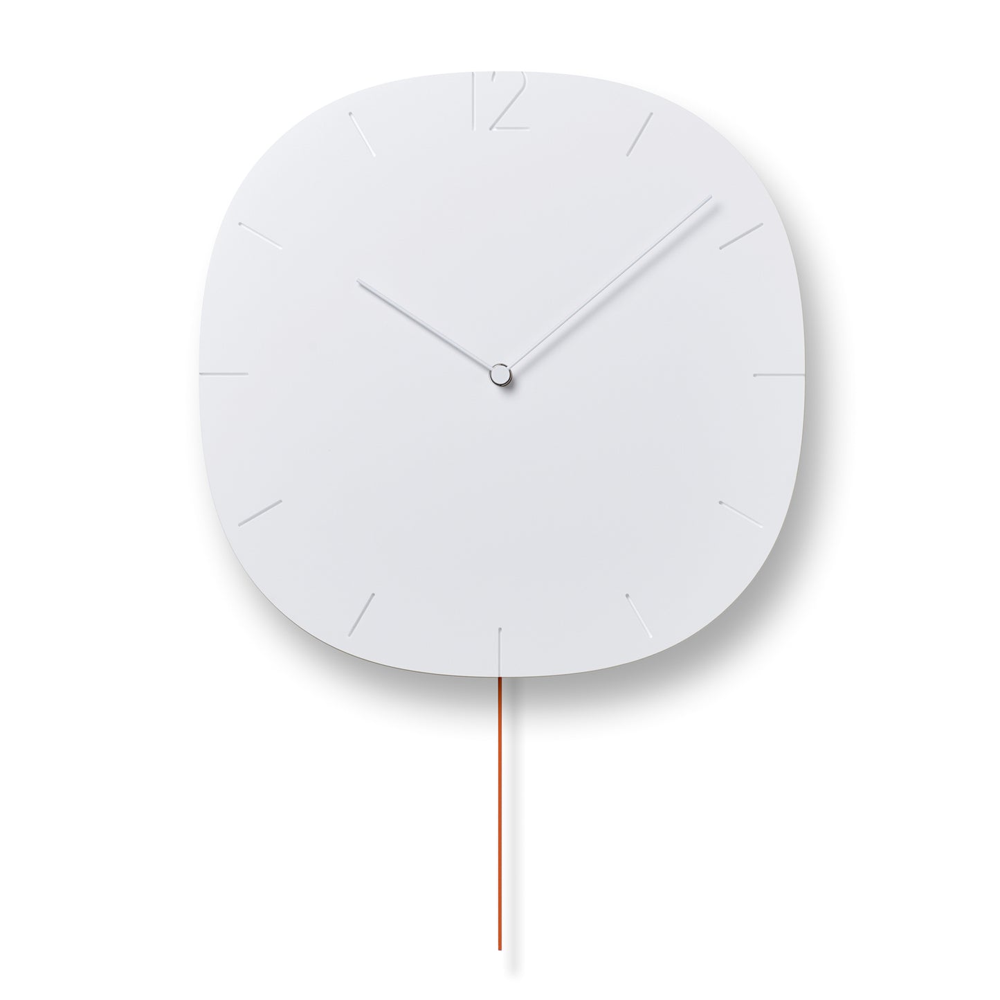 Weiße runde Wanduhr mit feinen Zeigern und rotem Pendelteil