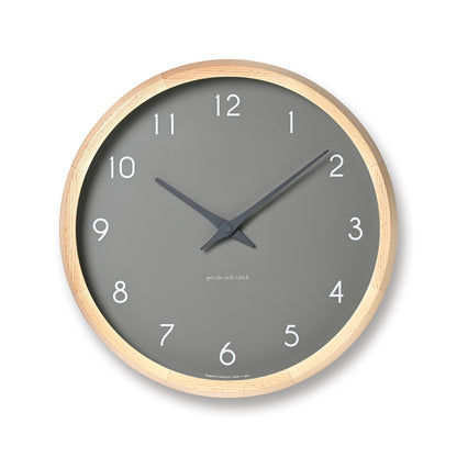 Wanduhr mit grauem Zifferblatt und Buchenholz-Gehäuse, schlichte Zeiger
