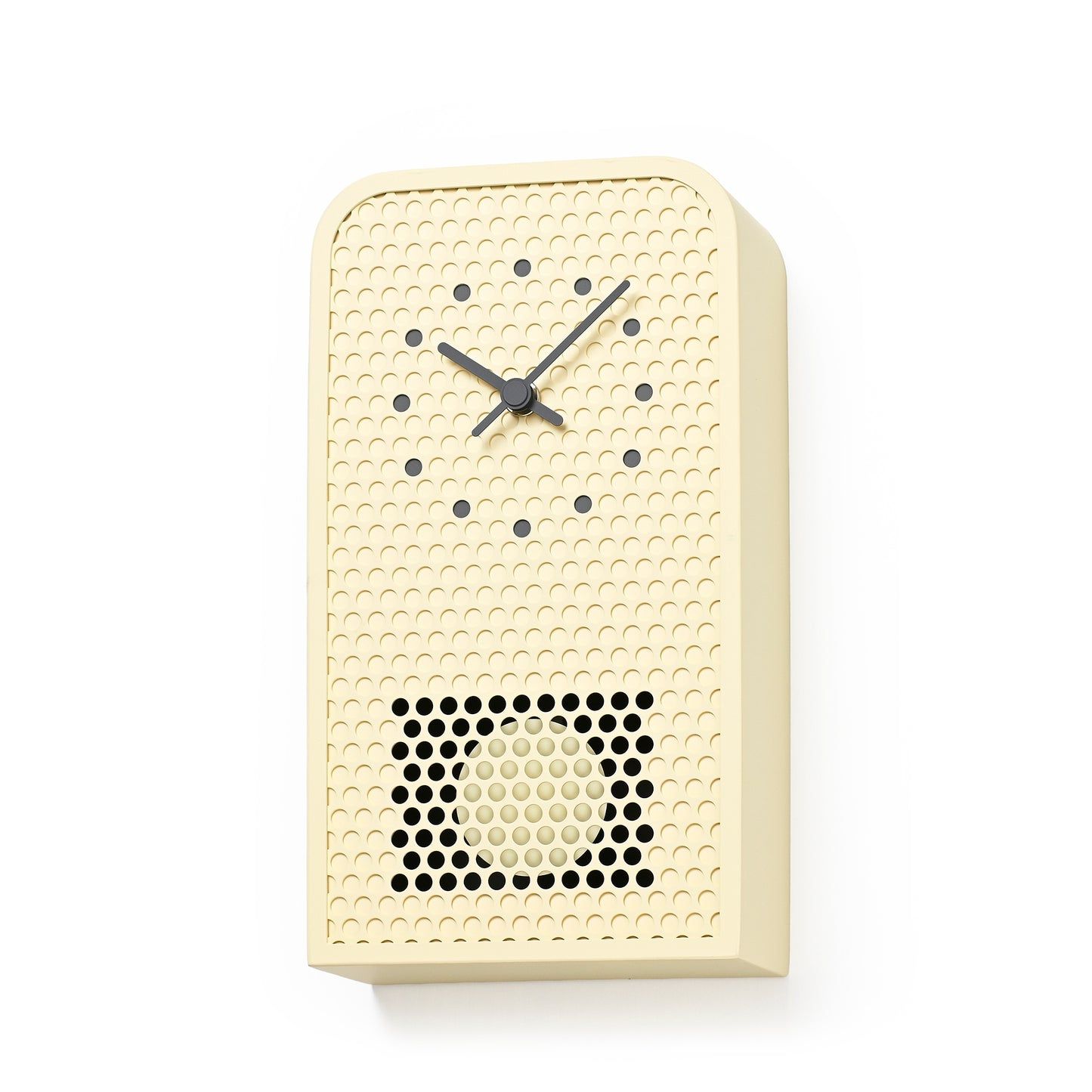 Wanduhr cremefarben mit Wabenstruktur, schwarzem Punktkreis und analogen Zeigern