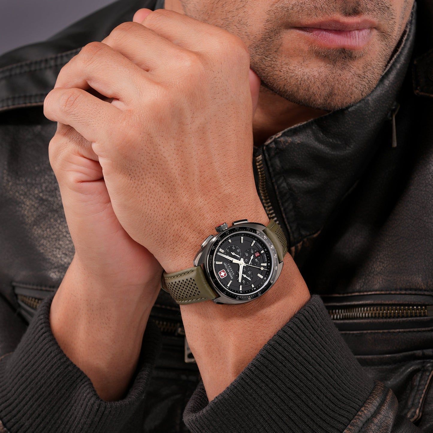 Swiss Military Hanowa Defender SMWGC0003340 Herren • Saphirglas • Chronograph 10 ATM, Bild 2