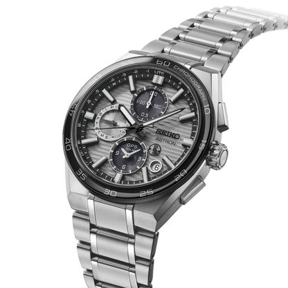 Seiko Astron SSH177J1 Herren Armbanduhr • GPS Solar Chronograph • Saphirglas mit Titan, Bild 2