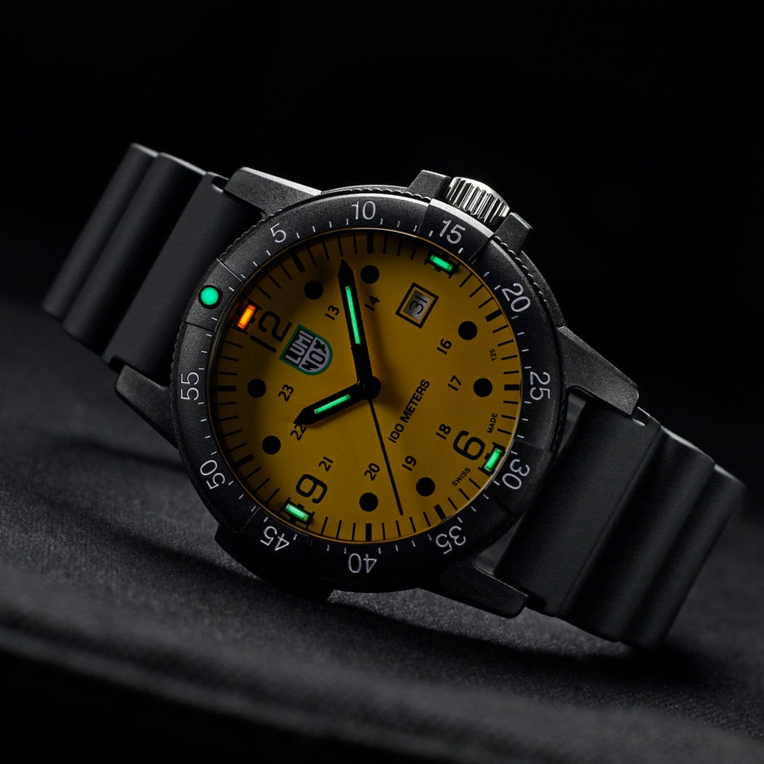 Luminox Sea Bass X2.2005 Herren Armbanduhr Schwarz/Gelb • CARBONOX™-Gehäuse • Luminox Light Technology, Bild 4