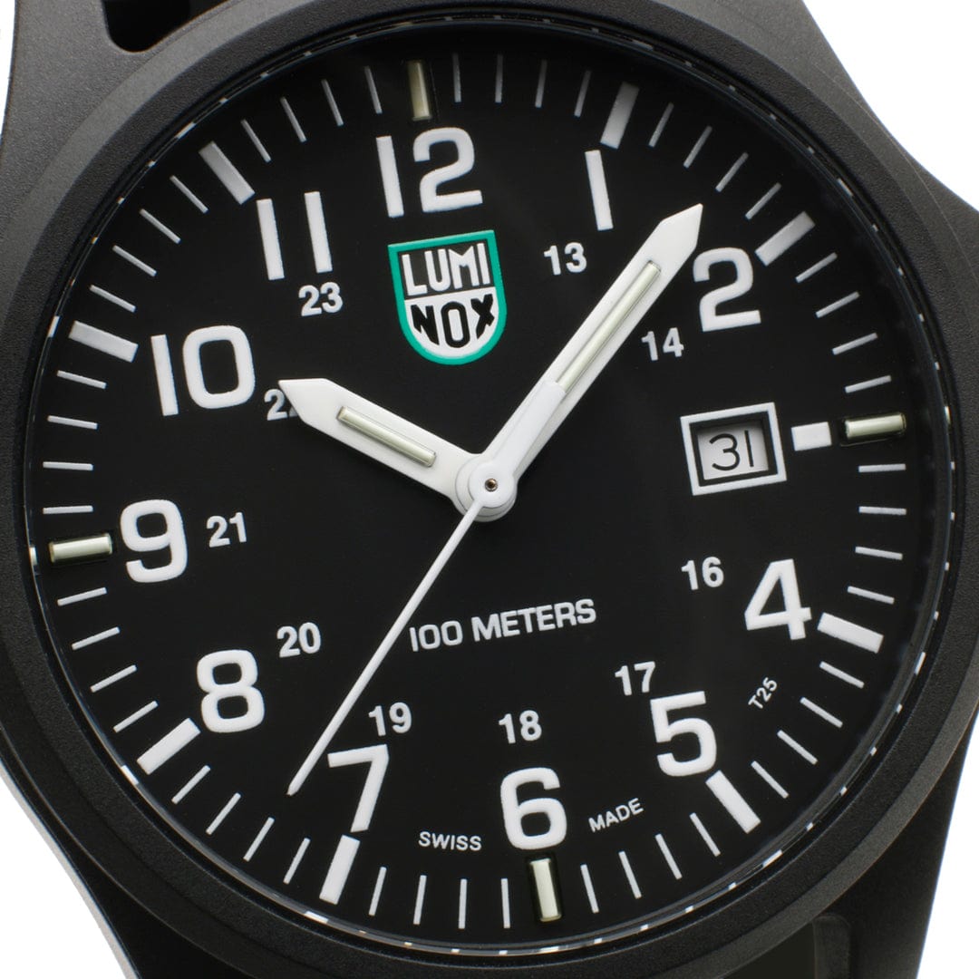 Luminox Moon Valley X2.2401 Herren Armbanduhr Schwarz • CARBONOX Gehäuse • Luminox Light Technology, Bild 4