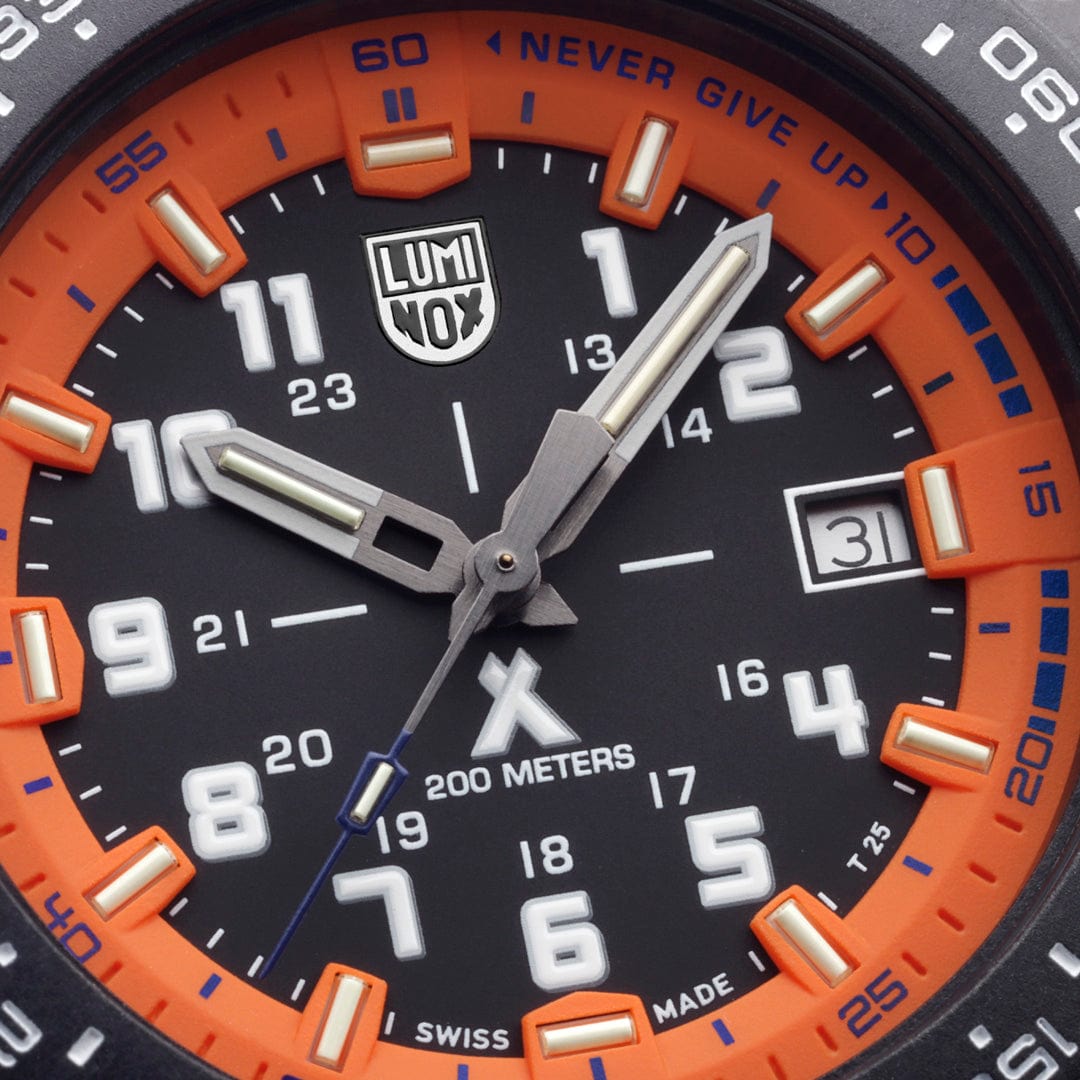 Luminox Bear Grylls Survival Mountain XB.3739 Herren Armbanduhr Orange • Saphirglas • CARBONOX™-Gehäuse, Bild 4