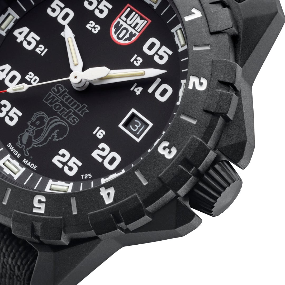 Luminox F-117 Nighthawk x Skunk Works XA.6442.H Herren Armbanduhr • Saphirglas • CARBONOX™-Gehäuse, Bild 7