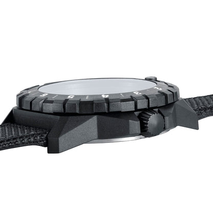 Luminox F-117 Nighthawk x Skunk Works XA.6442.H Herren Armbanduhr • Saphirglas • CARBONOX™-Gehäuse, Bild 6