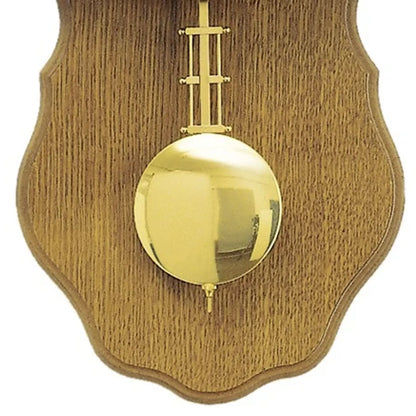 Geschweifte Wanduhr aus Eiche mit goldenem Pendel
