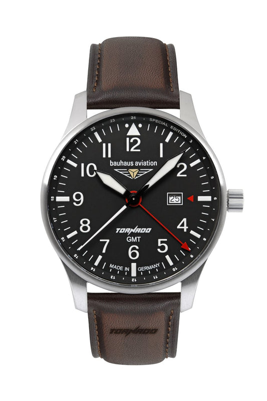 Herrenarmbanduhr mit braunem Lederband, schwarzem Zifferblatt und silbernem Gehäuse, GMT