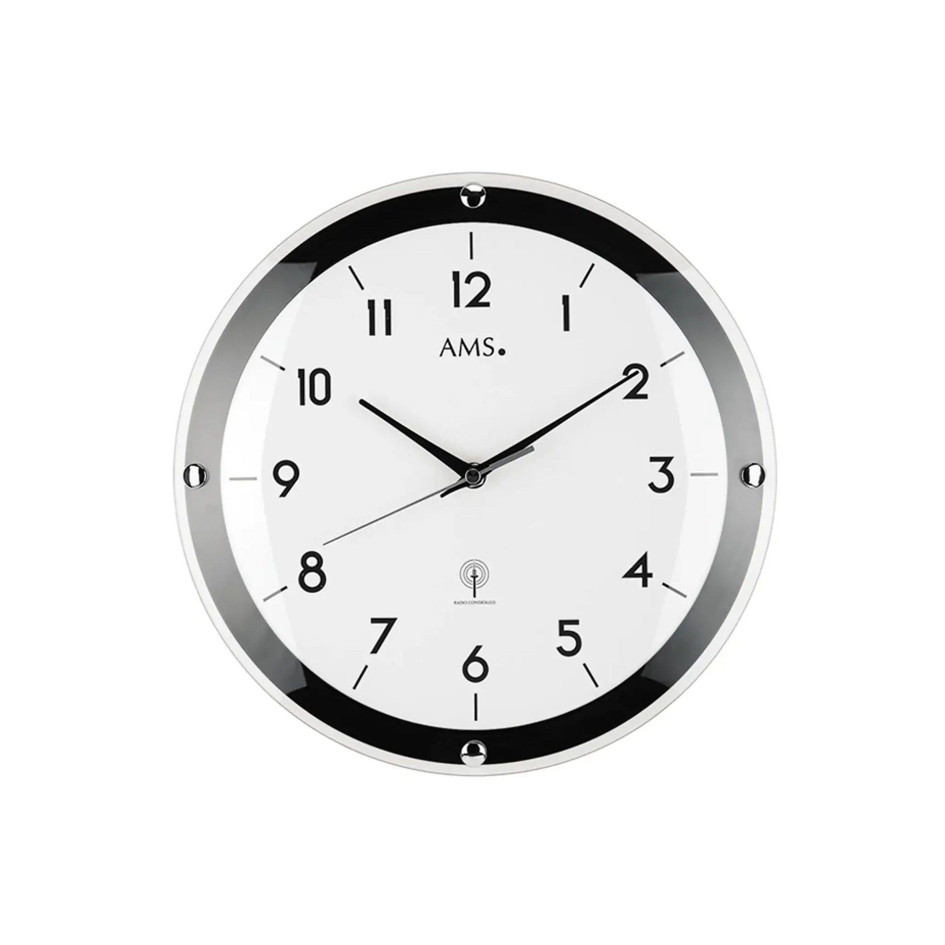 Wanduhr frontal mit schwarzem Ring, weißem Zifferblatt und runden Stundenmarkierungen