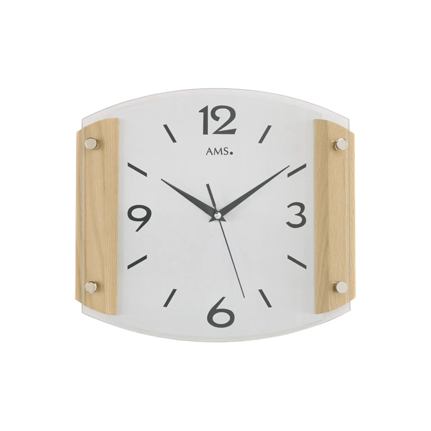 Runde Wanduhr mit hellem Holzrahmen, weißem Zifferblatt und schwarzen Zeigern