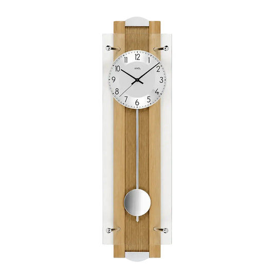 Pendel-Wanduhr mit rundem Zifferblatt, Buchenholzleisten und weißem Pendel unten