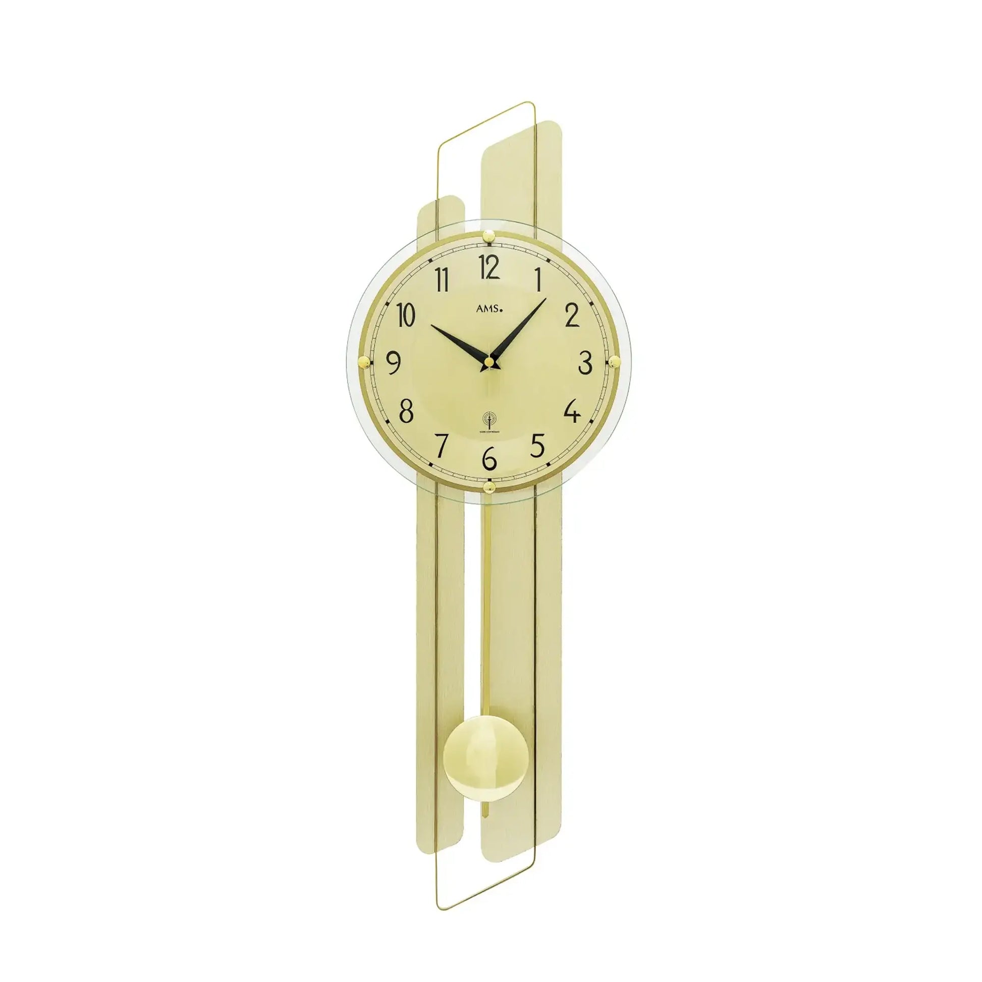 Wanduhr AMS mit goldfarbener Messingauflage, rundes Ziffernblatt hinter Glasfront