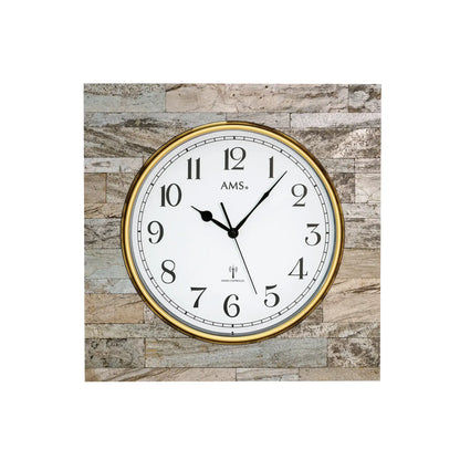 Wanduhr mit braunem Rahmen, arabischen Ziffern und Mineralglas, AMS Funkwerk