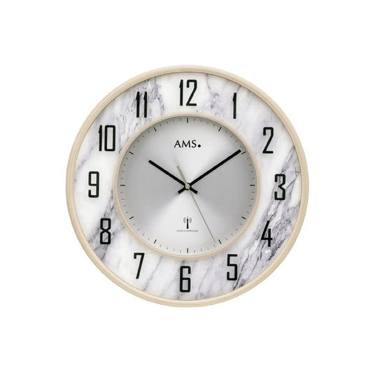 Runde AMS Funk-Wanduhr mit marmorierter Einfassung, großen arabischen Ziffern und Mineralglas