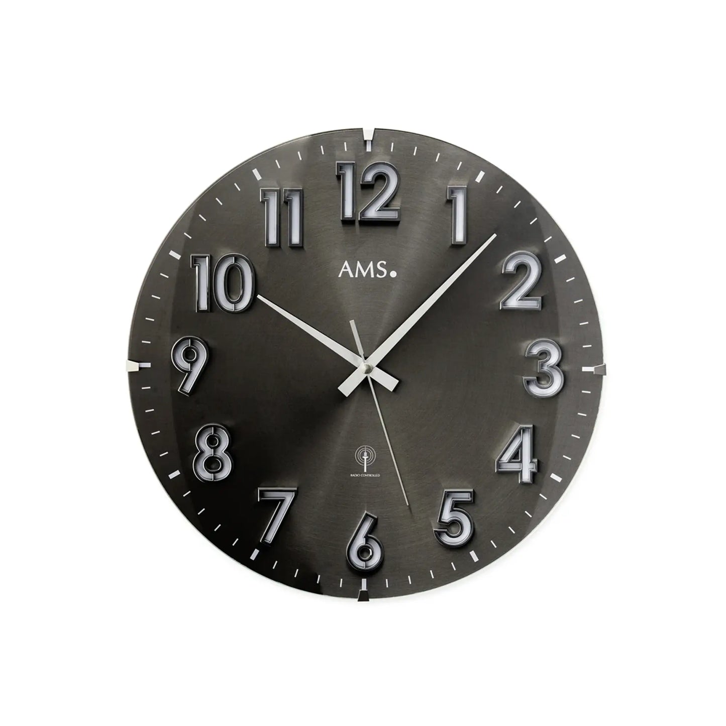 AMS Funk-Wanduhr, rundes dunkles Zifferblatt mit silbernen Ziffern 1–12 und Zeigern
