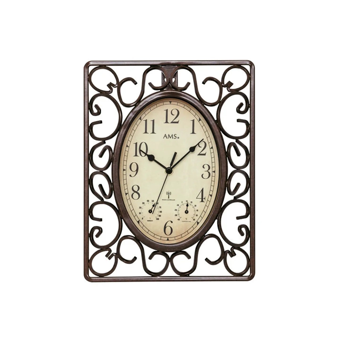 Antike Wanduhr mit ovalem Ziffernblatt und geschmiedetem Metallrahmen