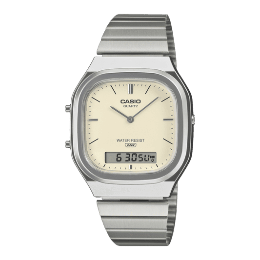 Casio Armbanduhr: silbernes Edelstahlband, analog-digital, cremefarbenes Zifferblatt.