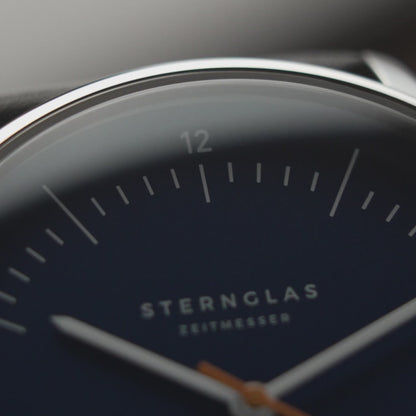 Sternglas Naos Automatic S02-NA45-MI04 Men's Watch • Bauhaus Design • Sapphire Crystal