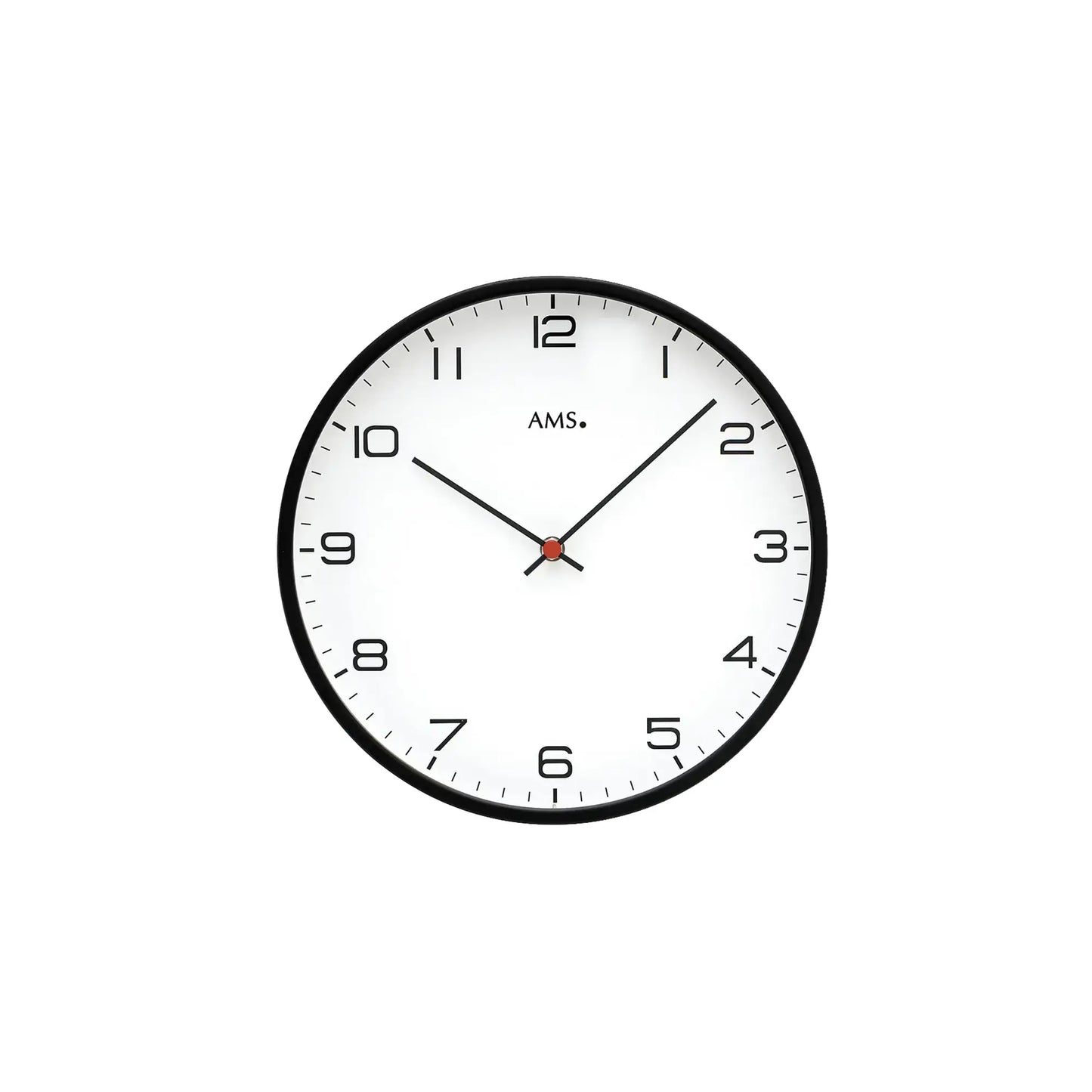 Wanduhr mit schwarzem Metallrahmen, weißem Zifferblatt und roten Zeigern, AMS.