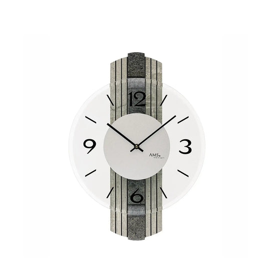 Wanduhr mit grauer Steinstruktur, Mineralglas-Facetten, schwarzen Zeigern und Ziffern
