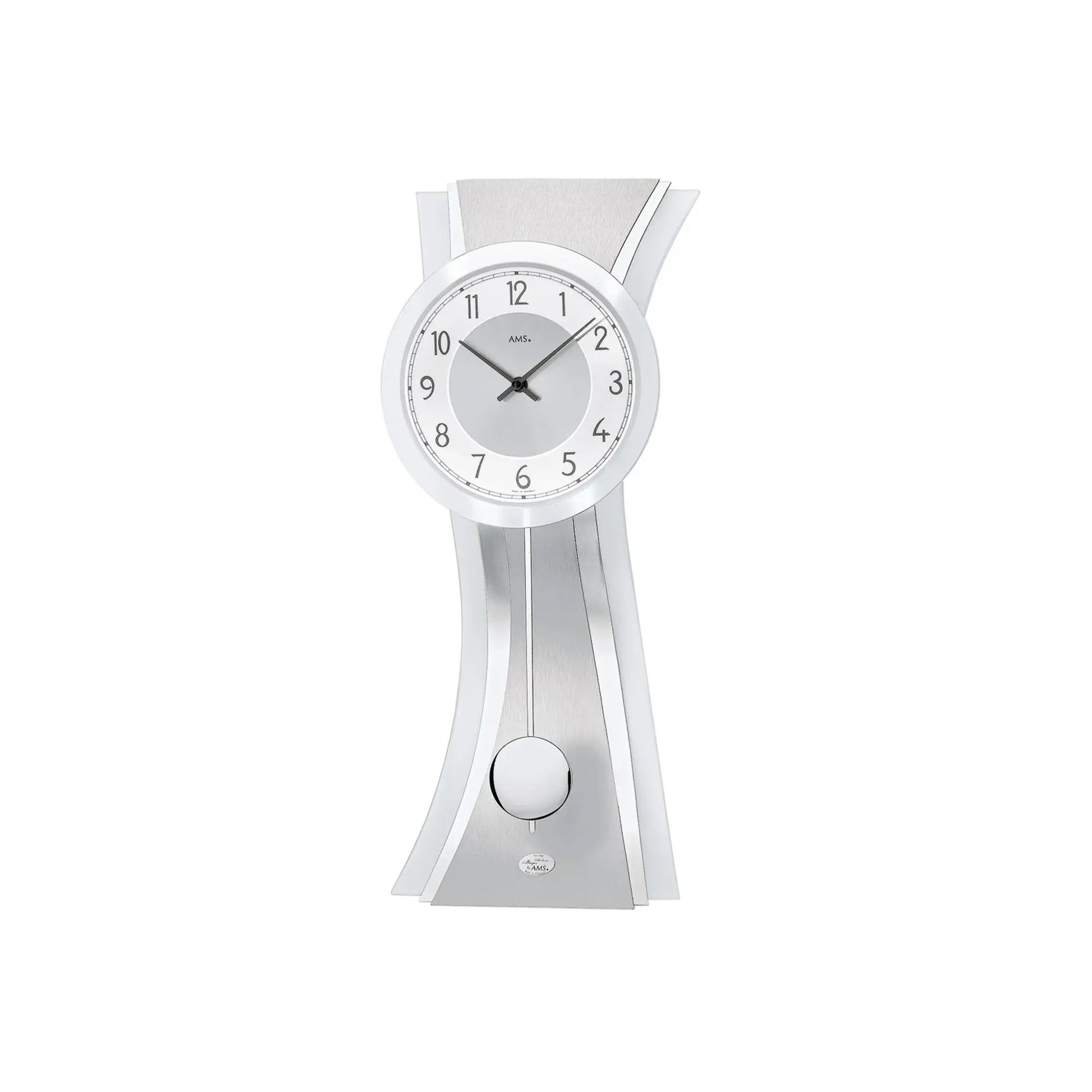 Wanduhr mit rundem Zifferblatt und geschwungenem Aluminiumrahmen, große Zeiger