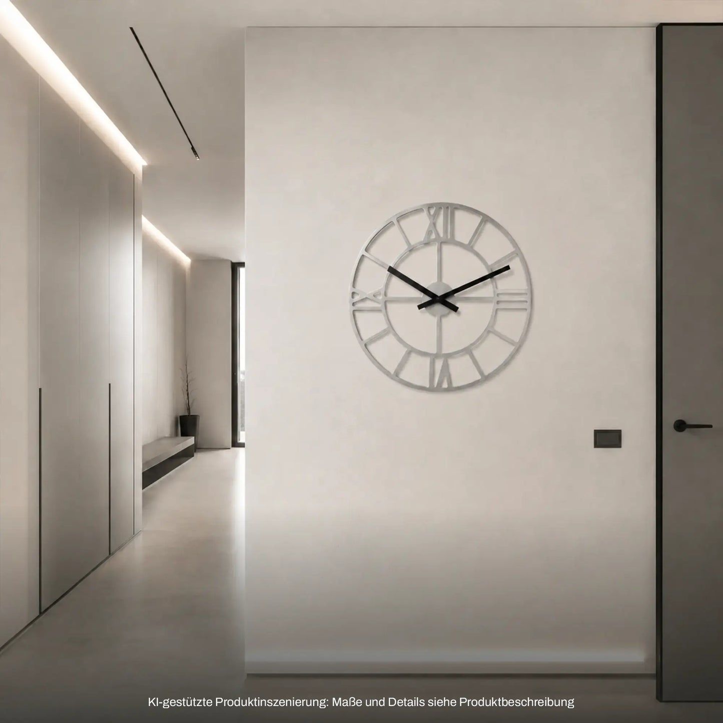 Runde Holzrahmen-Wanduhr mit transparentem Zifferblatt, römischen Indexen und schwarzen Zeigern