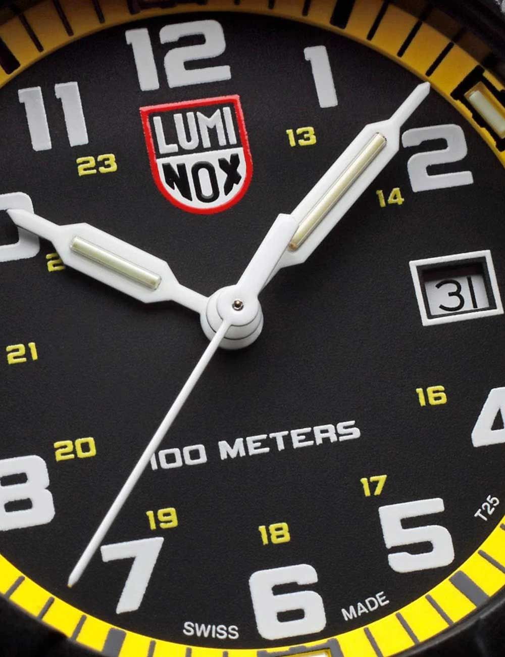 Luminox Leatherback Sea Turtle Giant XS.0325 Herrenuhr Schwarz • CARBONOX™-Gehäuse • Luminox Light Technology, Bild 3