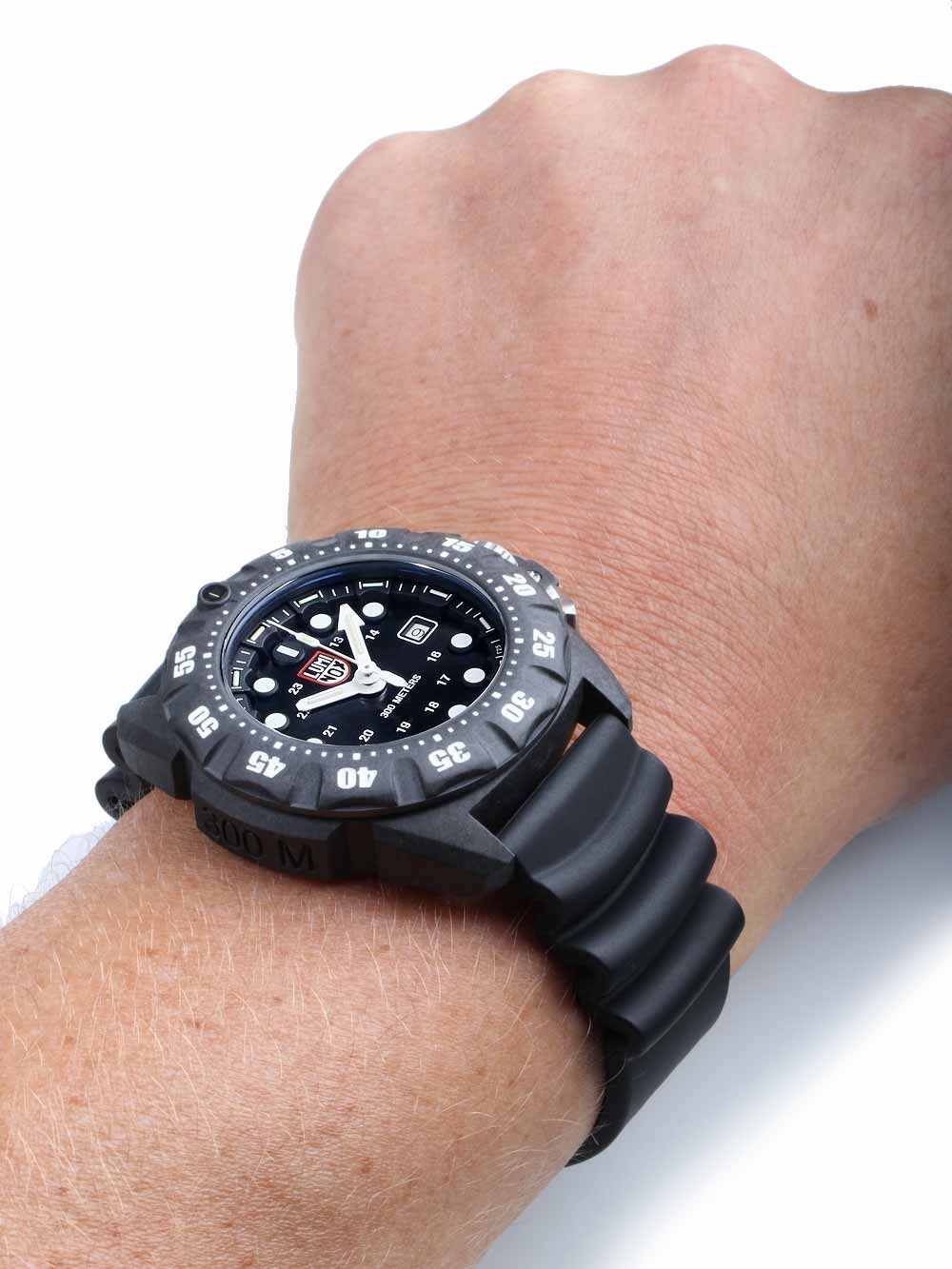 Luminox Scott Cassell XS.1551 Herren Armbanduhr • Saphirglas • CARBONOX-Gehäuse, Bild 5