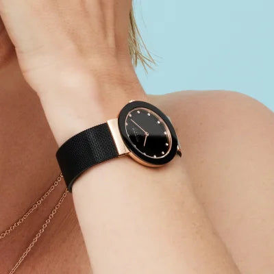 Bering Ceramic 11435-166 Damenuhr Schwarz-Roségold • Saphirglas • Milanaise-Armband, Bild 2
