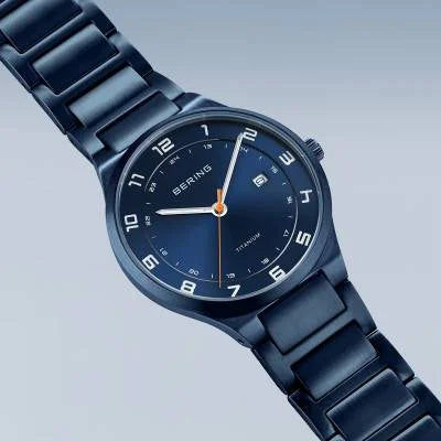 Bering Titanium 15139-797 Herrenuhr Blau • Saphirglas • Titangehäuse, Bild 3