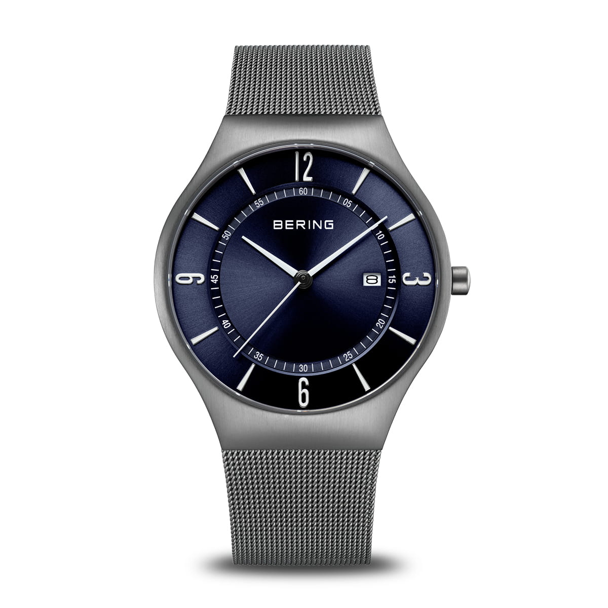 Bering Classic 15940-378 Herrenuhr Grau • Saphirglas • Milanaise-Armband