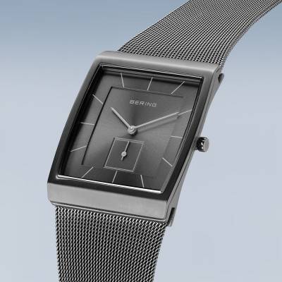Bering Classic 16033-377 Herrenuhr Grau • Milanaise-Armband • Saphirglas, Bild 2