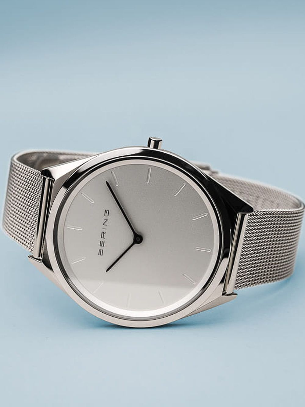 Bering Ultra Slim 17039-000 Unisex Armbanduhr Silber • Flaches Saphirglas • Milanaise-Armband, Bild 3