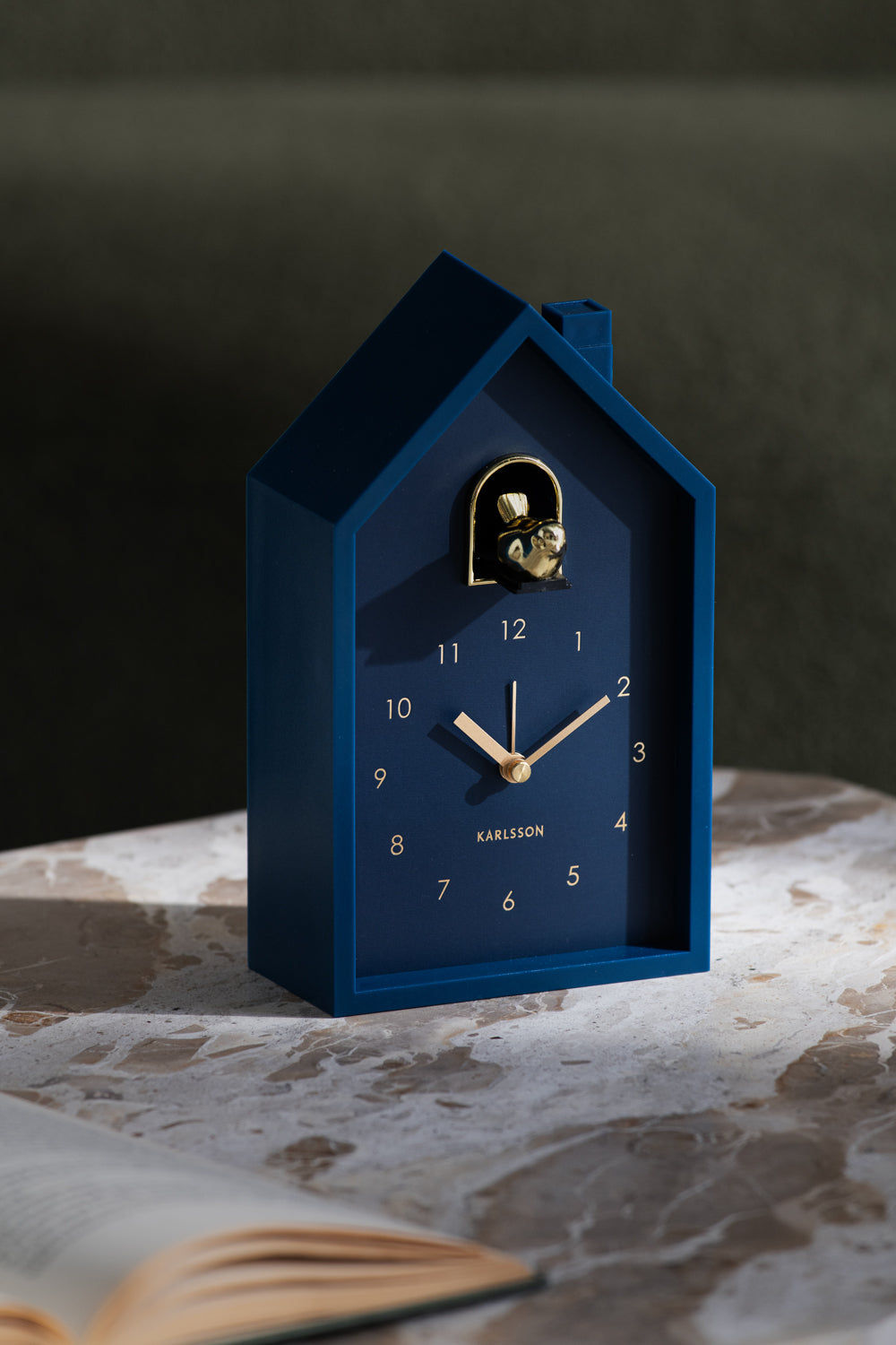 Karlsson Modern Cuckoo Oro KA6077DB Wecker Dunkelblau • Kuckucksgeräusch beim Alarm • Vergoldeter Vogel, Bild 4