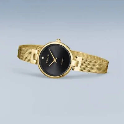 Bering Classic 17724-332 Damenuhr Goldfarben • Saphirglas • Milanaisearmband, Bild 3