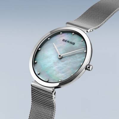 Bering Classic 18132-004 Damen Armbanduhr Silber • Saphirglas • Milanaise-Armband, Bild 2