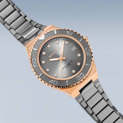 Bering Classic 18936-769 Damenuhr Roségold • Saphirglas • 10 ATM, Bild 4