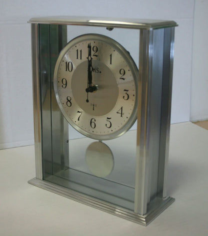 AMS Tischuhr 7x20x25 cm Metall • Funkpendeluhr • Zeitloses Design
