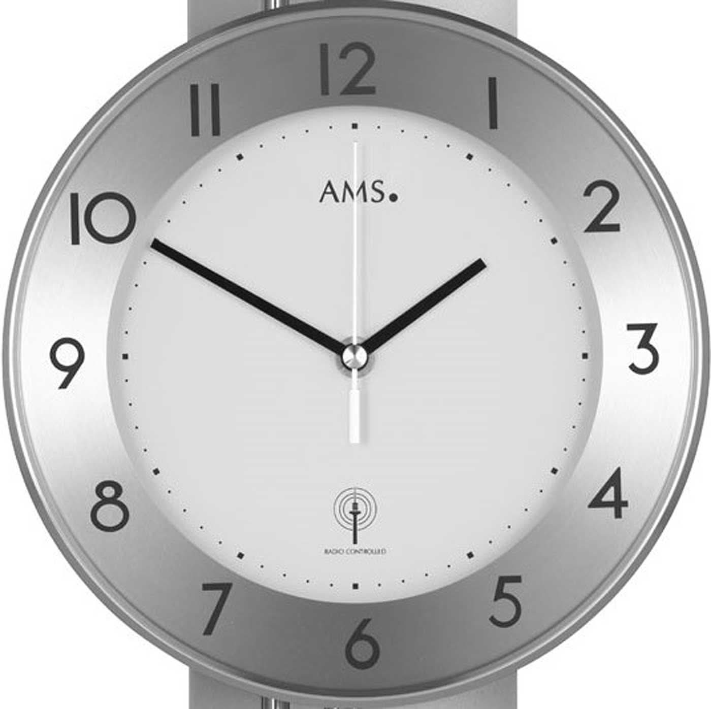 AMS Wanduhr 62x22x8 cm Holz • Funkpendelwerk • Modernes Design