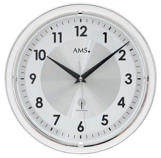 AMS Wanduhr 30 cm Ø Kunststoff • Präzises Funkuhrwerk • Modernes Design